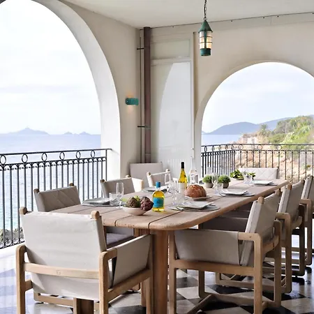 Dolce Willa Ajaccio (Corsica)