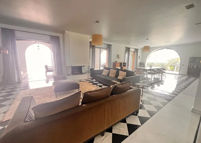 Dolce Willa Ajaccio (Corsica)